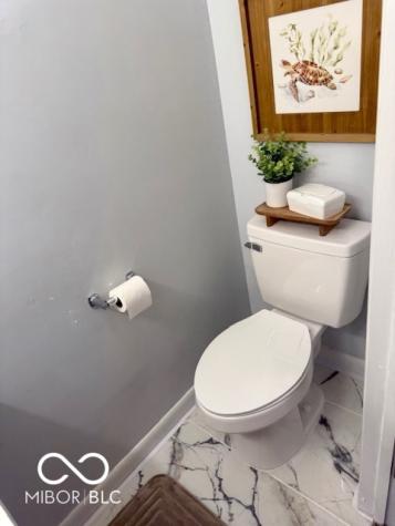 698 Yandes Street Franklin IN 46131