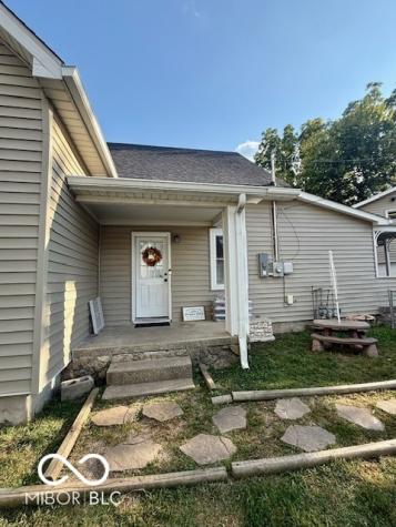 698 Yandes Street Franklin IN 46131