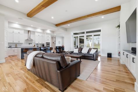 8460 Hunt Club Road Zionsville IN 46077