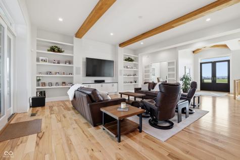 8460 Hunt Club Road Zionsville IN 46077