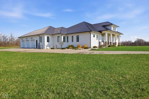 8460 Hunt Club Road Zionsville IN 46077