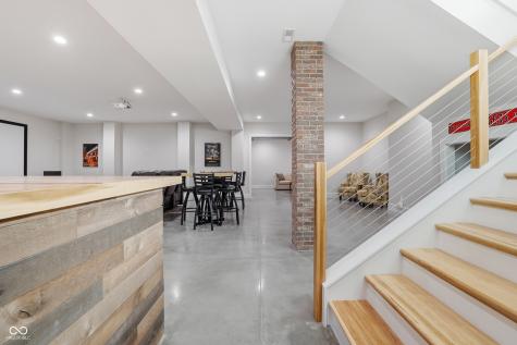 8460 Hunt Club Road Zionsville IN 46077