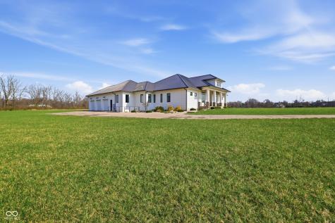 8460 Hunt Club Road Zionsville IN 46077