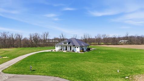 8460 Hunt Club Road Zionsville IN 46077