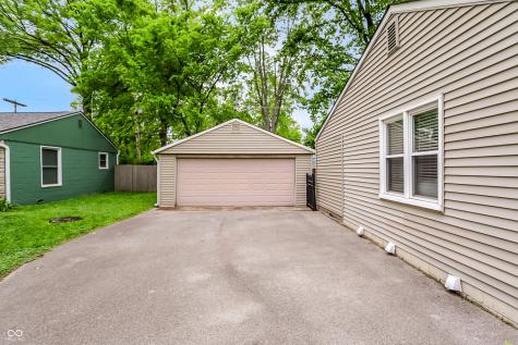5646 Rosslyn Avenue Indianapolis IN 46220