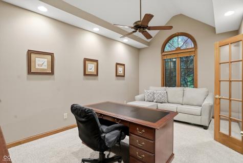 4302 W Woodbridge Lane New Palestine IN 46163