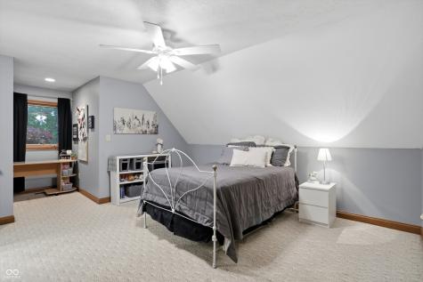 4302 W Woodbridge Lane New Palestine IN 46163