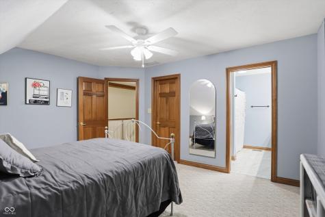 4302 W Woodbridge Lane New Palestine IN 46163
