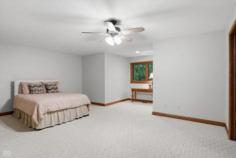4302 W Woodbridge Lane New Palestine IN 46163