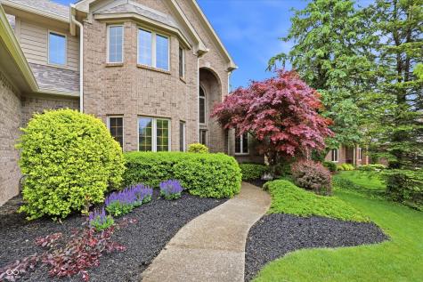 4302 W Woodbridge Lane New Palestine IN 46163