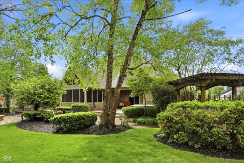4302 W Woodbridge Lane New Palestine IN 46163