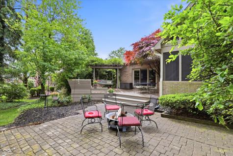 4302 W Woodbridge Lane New Palestine IN 46163