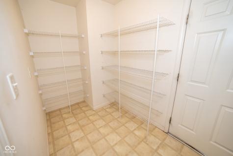 10762 Galant Fox Court Indianapolis IN 46234