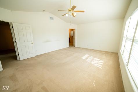 10762 Galant Fox Court Indianapolis IN 46234