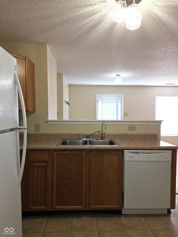 942 Brookstone Drive Franklin IN 46131