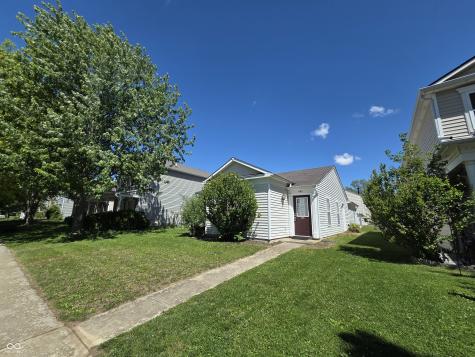 942 Brookstone Drive Franklin IN 46131