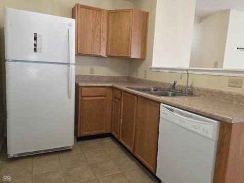 942 Brookstone Drive Franklin IN 46131