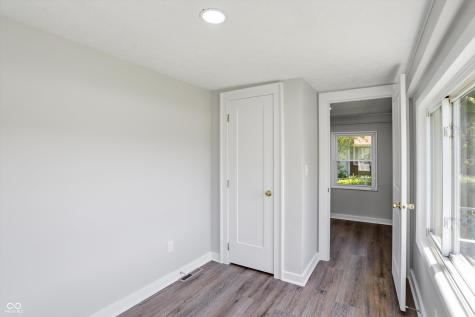 5008 E Raymond Street Indianapolis IN 46203