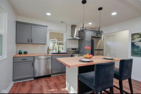 24 S Galeston Avenue Indianapolis IN 46229