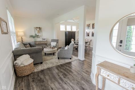 2382 Silver Rose Drive Avon IN 46123