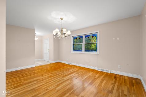 3660 E 300 S Columbus IN 47201