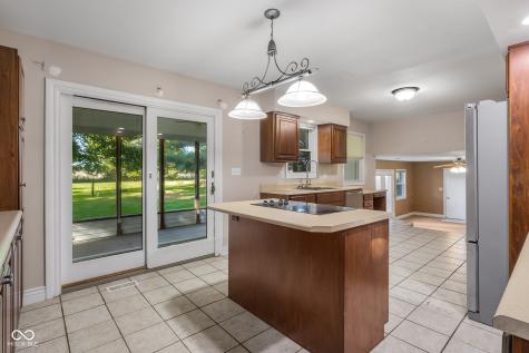 3660 E 300 S Columbus IN 47201