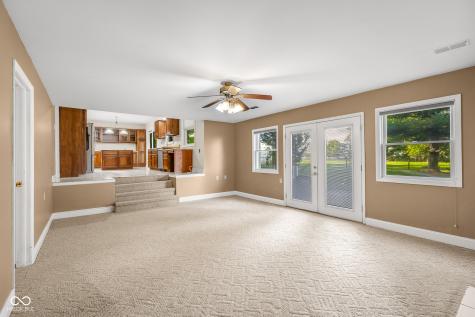 3660 E 300 S Columbus IN 47201