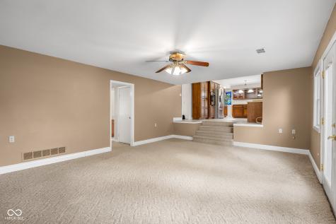 3660 E 300 S Columbus IN 47201