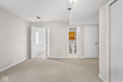 3660 E 300 S Columbus IN 47201