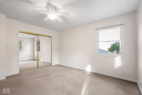 3660 E 300 S Columbus IN 47201