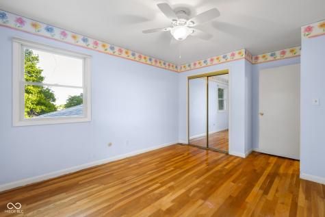 3660 E 300 S Columbus IN 47201