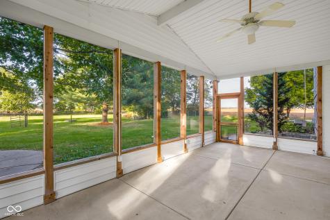 3660 E 300 S Columbus IN 47201