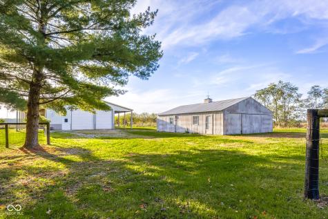 3660 E 300 S Columbus IN 47201