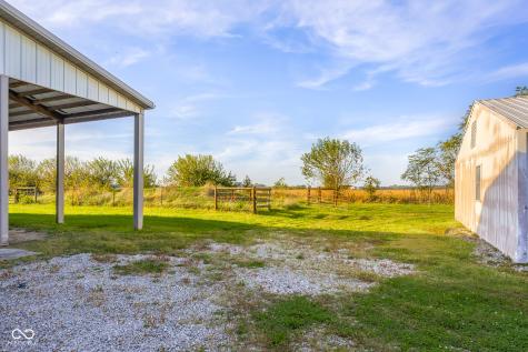 3660 E 300 S Columbus IN 47201