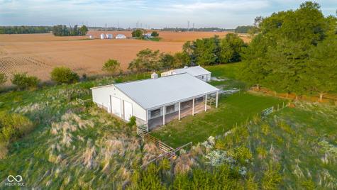 3660 E 300 S Columbus IN 47201