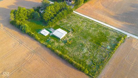 3660 E 300 S Columbus IN 47201