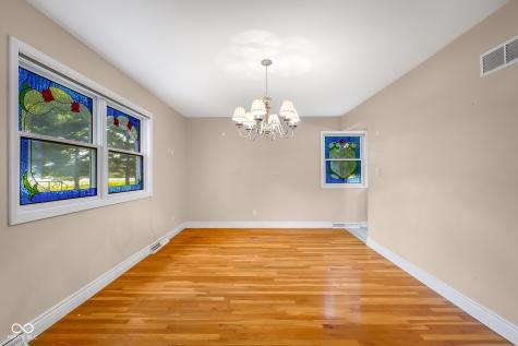 3660 E 300 S Columbus IN 47201