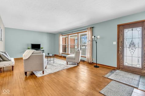 1687 N Avon Avenue Avon IN 46123