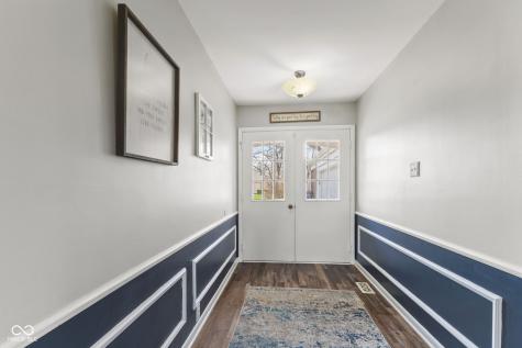 8109 Laura Lynne Lane Indianapolis IN 46217