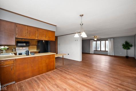 4731 W 1200 North Knightstown IN 46148