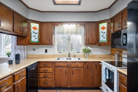 4731 W 1200 North Knightstown IN 46148