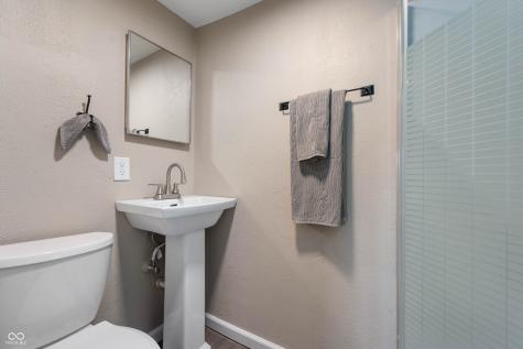 329 E 31st Street Anderson IN 46016
