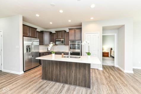 8044 Rissler Drive Indianapolis IN 46237
