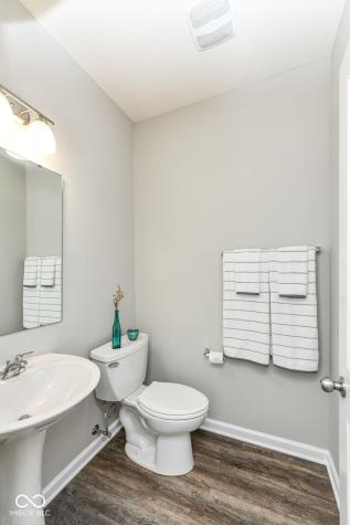 8044 Rissler Drive Indianapolis IN 46237