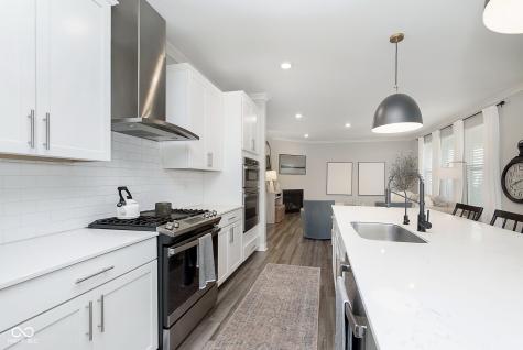 16494 Bigstone Drive Fishers IN 46040