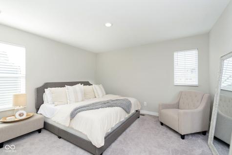 16494 Bigstone Drive Fishers IN 46040