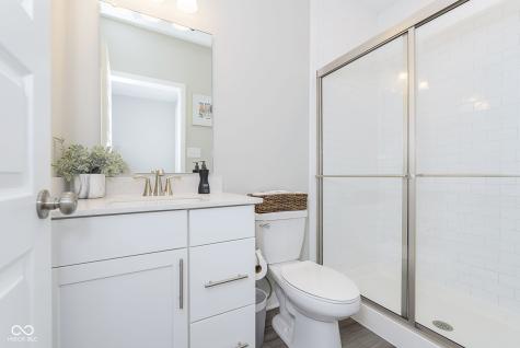 16494 Bigstone Drive Fishers IN 46040