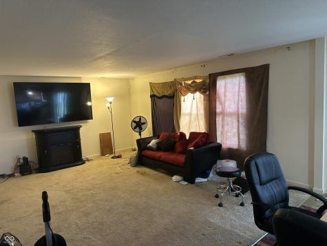 2560 Cabin Hill Road Indianapolis IN 46229