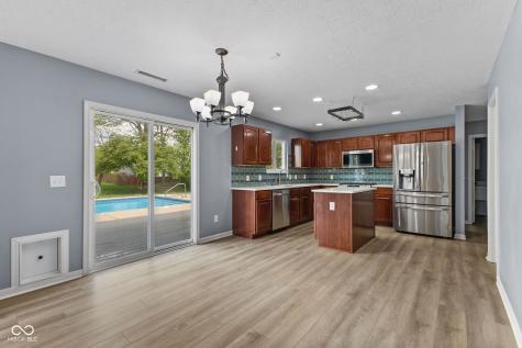 6446 Bonneville Drive Indianapolis IN 46237