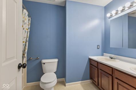 6446 Bonneville Drive Indianapolis IN 46237
